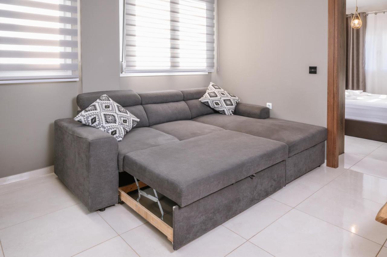 Unique1 - Two Bedroom Private Lux City Apartment Iraklio Eksteriør bilde